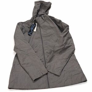 NWT- Mens light weight windbreaker jacket XL